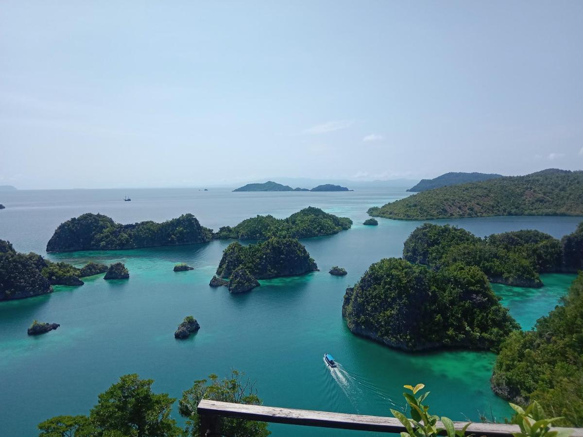 Junior Homestay Kri Bagian luar foto