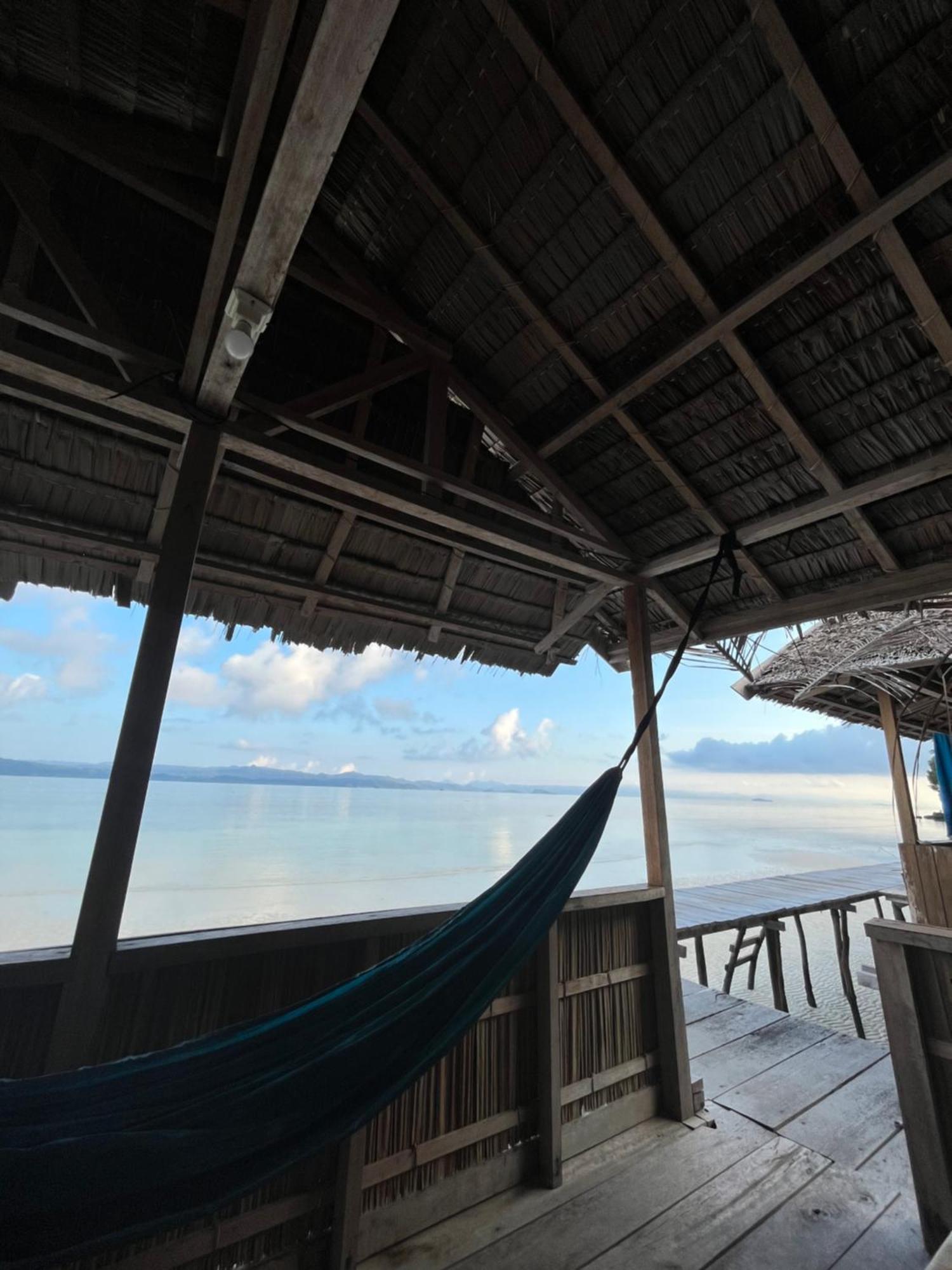 Junior Homestay Kri Bagian luar foto