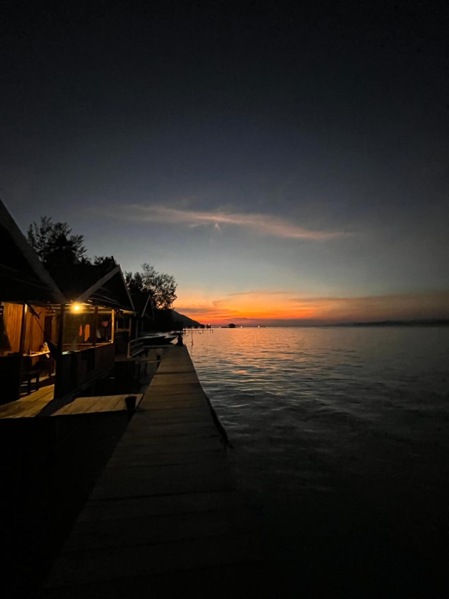 Junior Homestay Kri Bagian luar foto