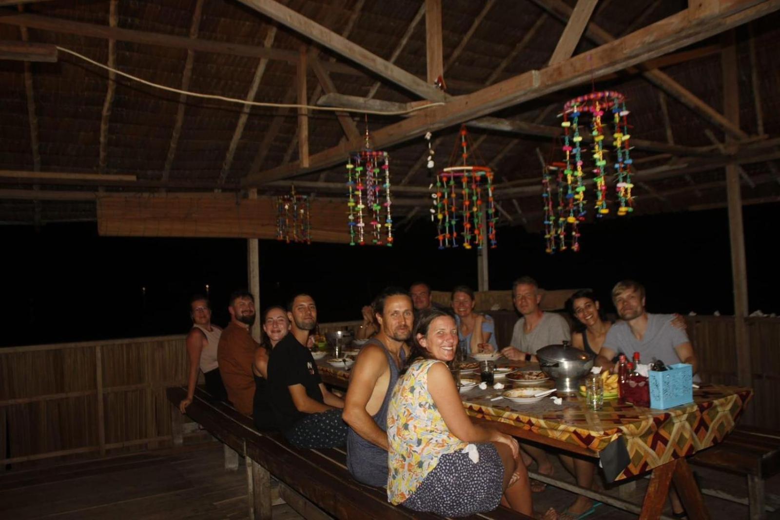 Junior Homestay Kri Bagian luar foto