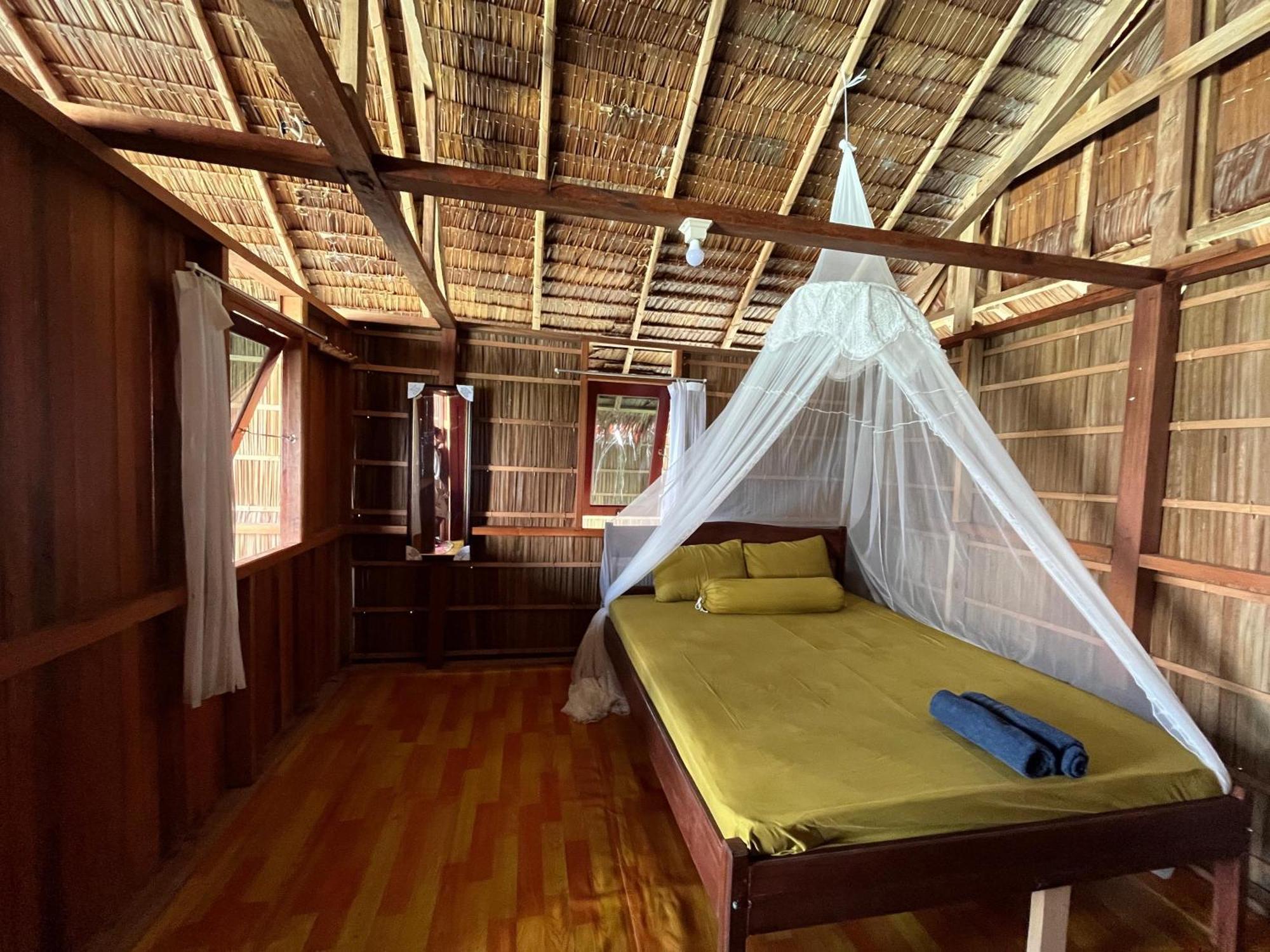 Junior Homestay Kri Bagian luar foto