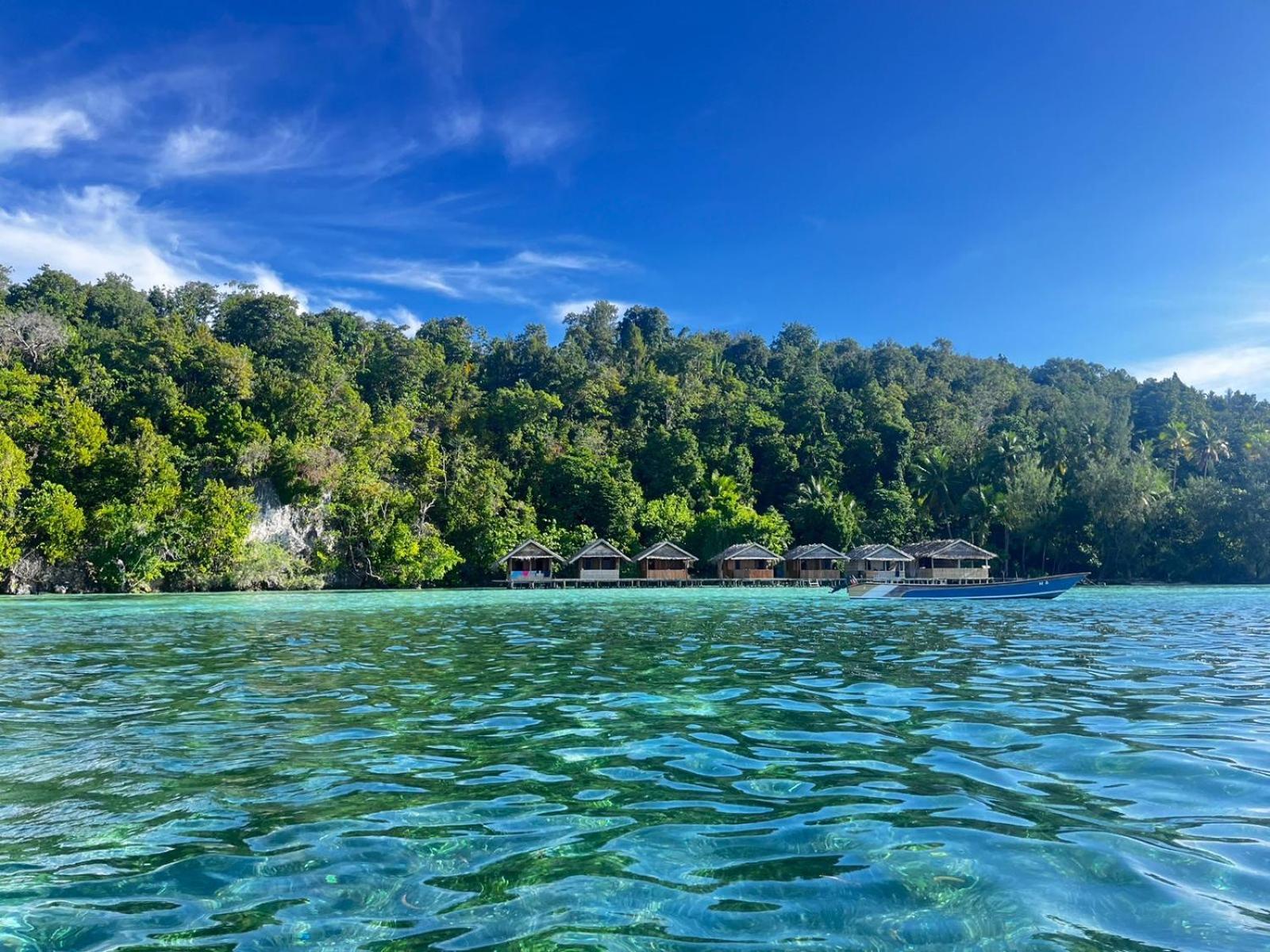 Junior Homestay Kri Bagian luar foto