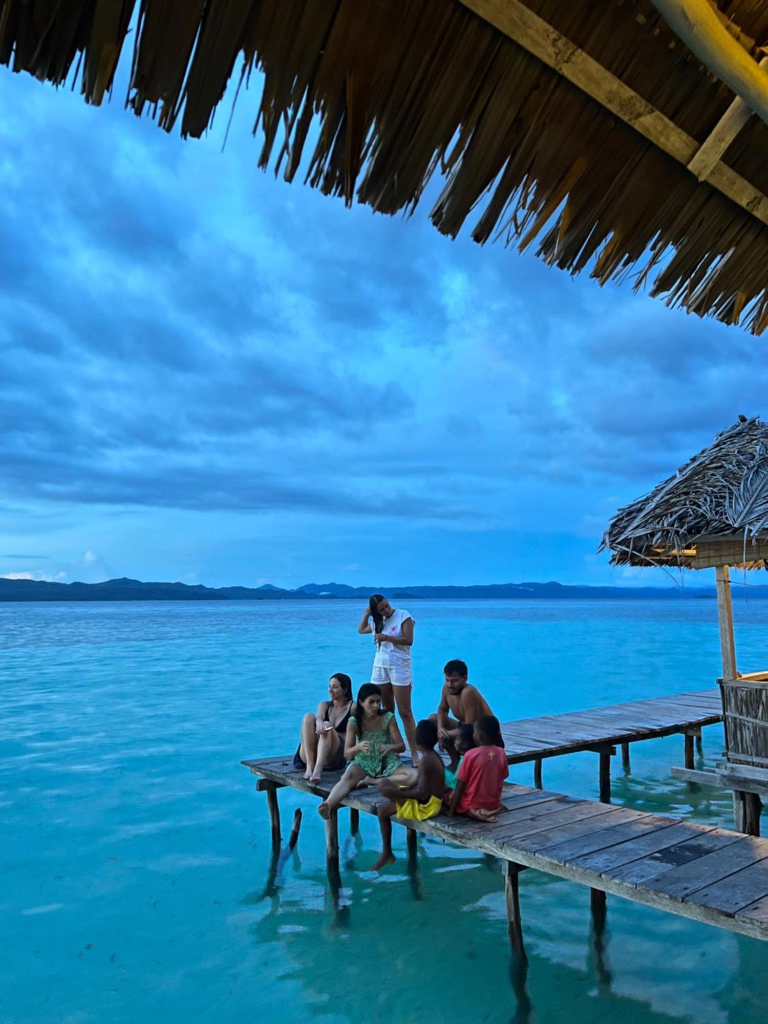 Junior Homestay Kri Bagian luar foto